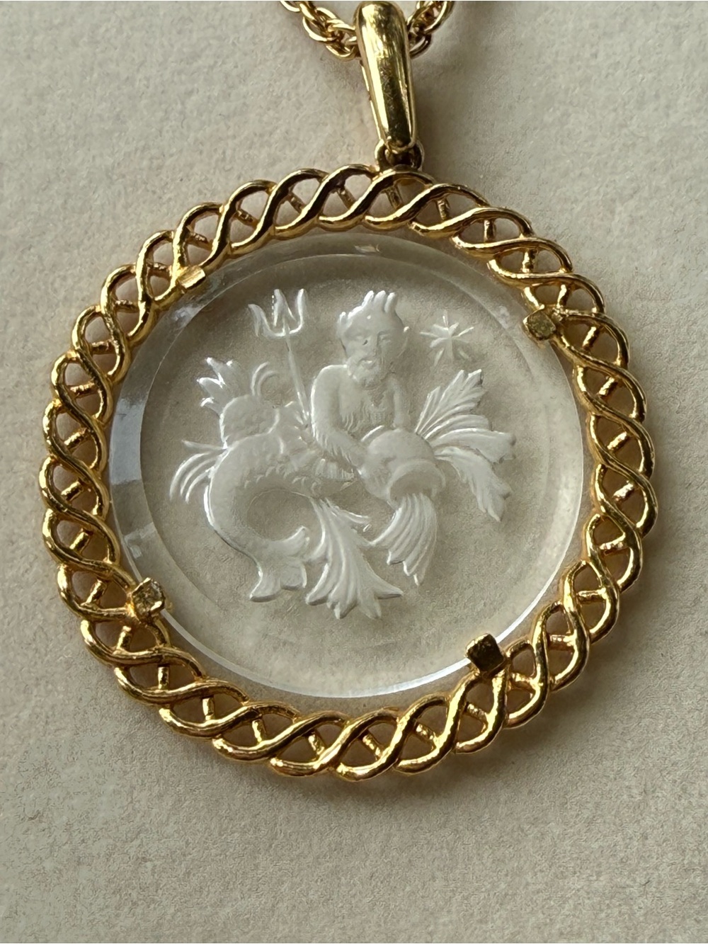Vintage Crown Trifari Signed Neptune Poseidon Reverse Intaglio pendant
